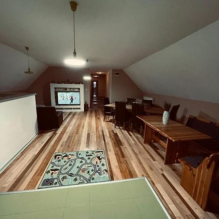 Casa Verde Foeni Buitenkant foto